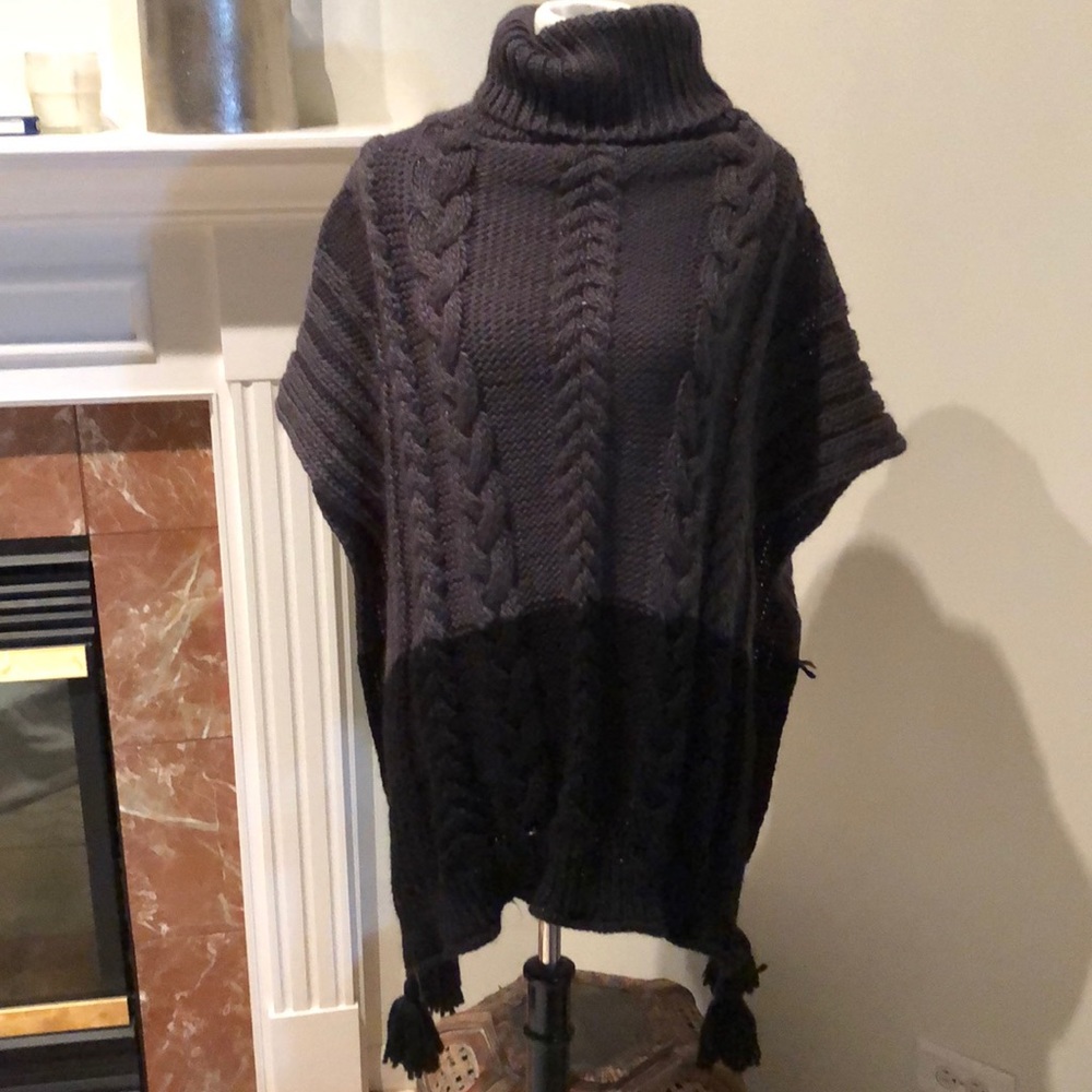 BCBG Turtleneck Sweater Poncho